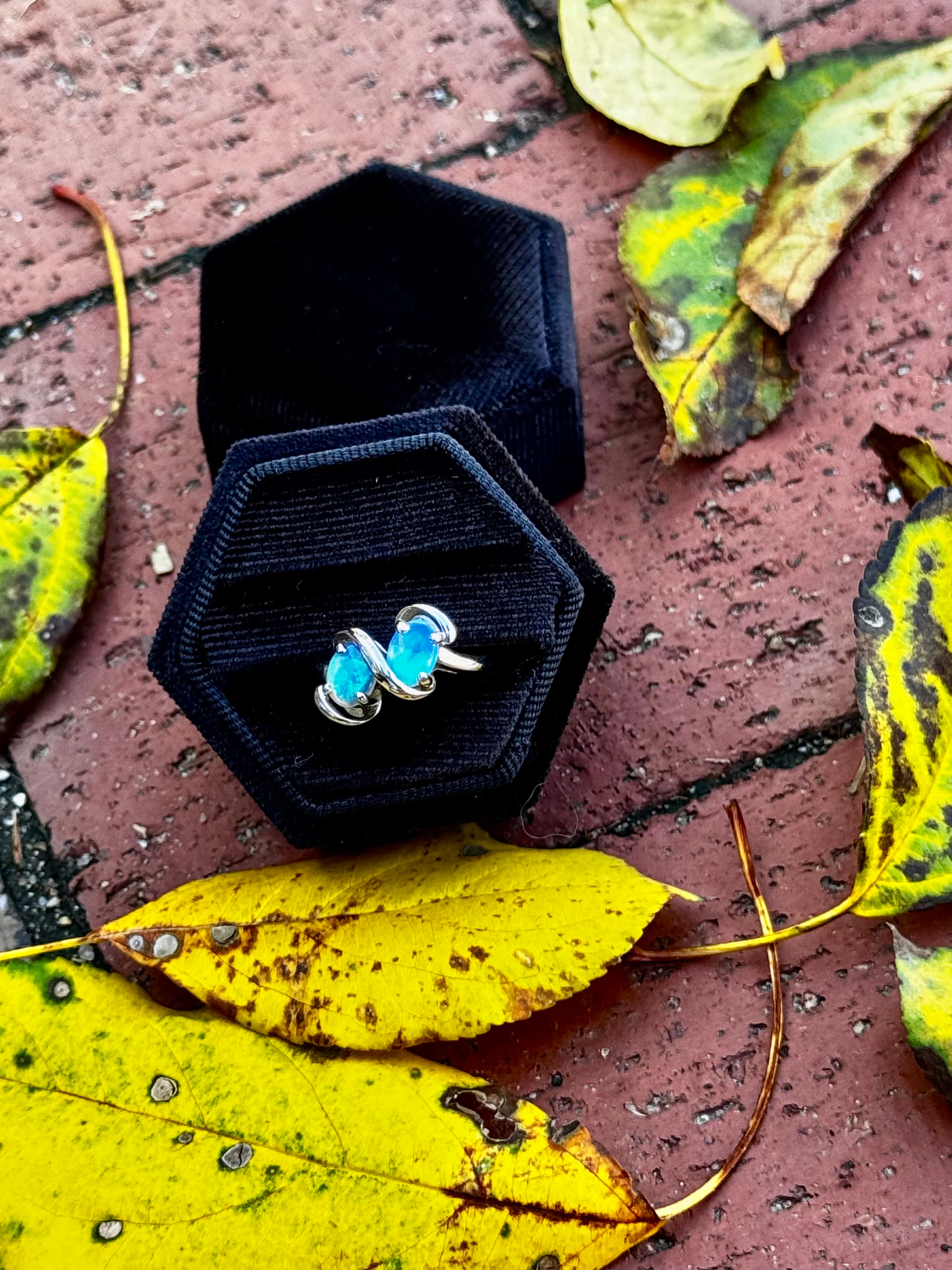 Double Oval & White Gold